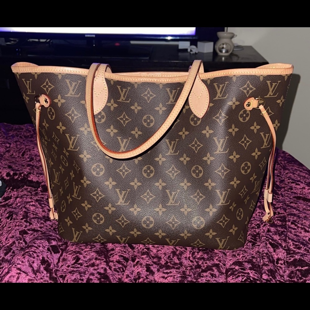 Louis Vuitton Neverfull MM